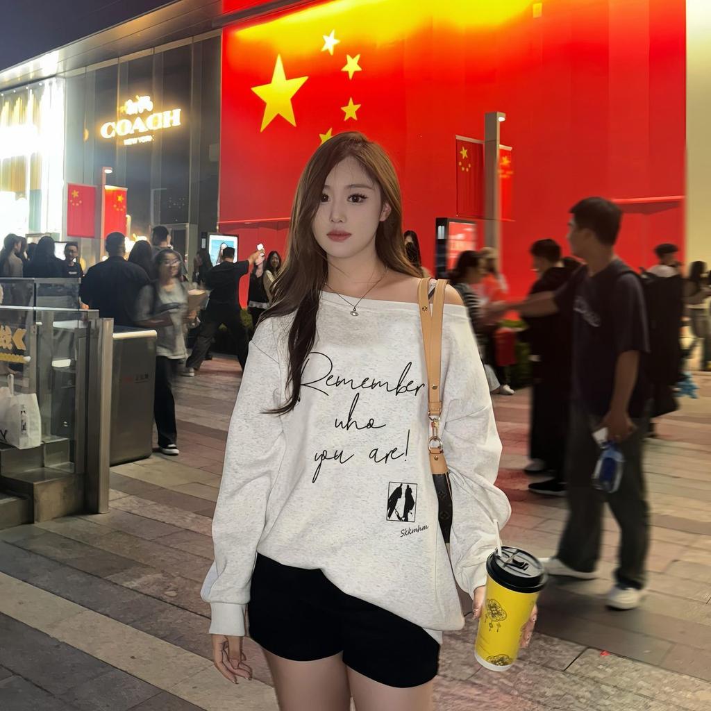 Korean Version of Minimalist Popular Sloping Shoulder Hoodie Women in Spring Autumn Loose Slimming Style Versatile