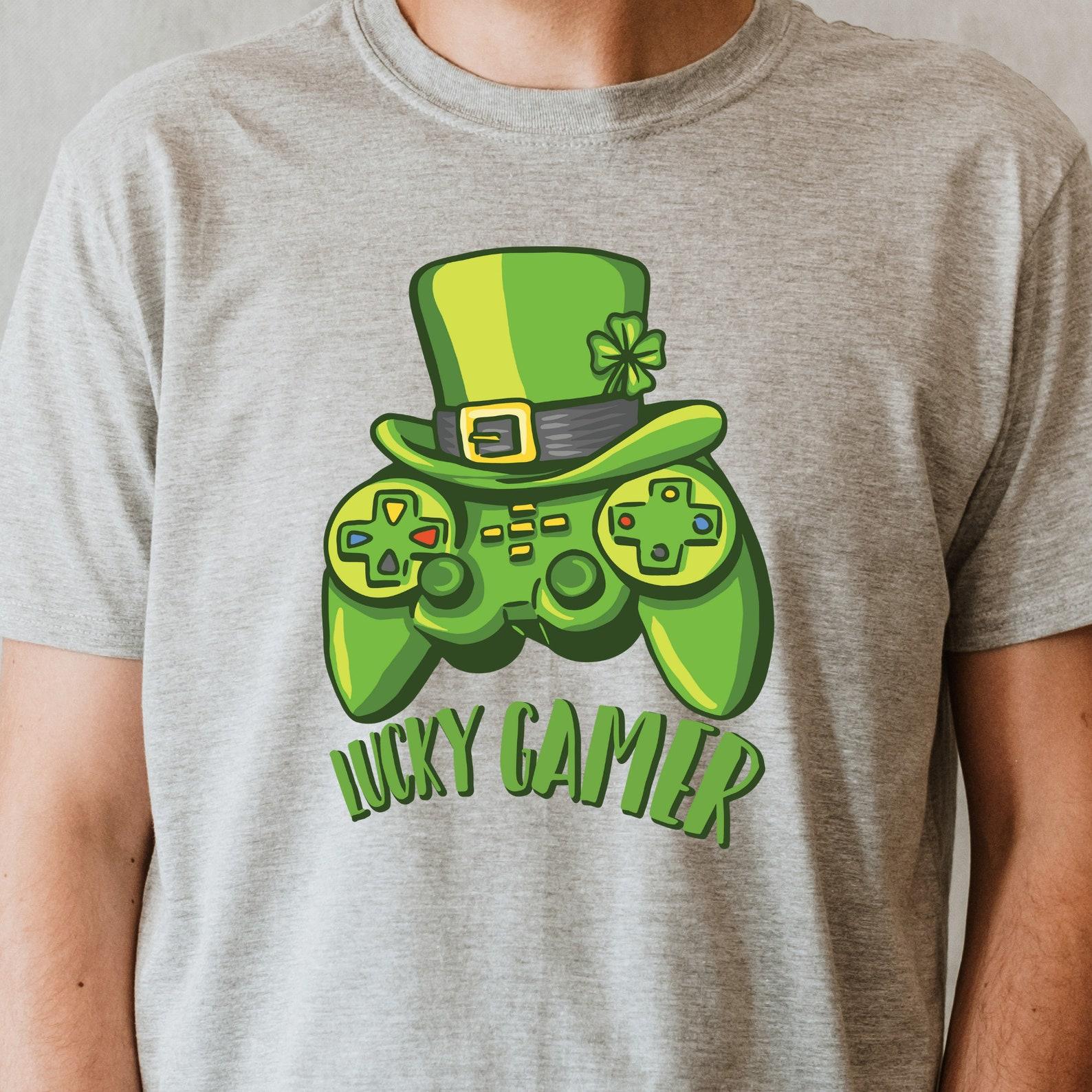 St. Patricks Day Gamer Shirt | Gaming Shirt Hat Shamrock | Lucky St Pattys Day | St. Paddy s Day T-Shirt | Funny Irish Drinking Shirt 2XL