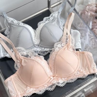 Ladies Summer Light Luxury Pure Lace Stitching Small Breasts Together To Show A Large Support Adjusted Underwear