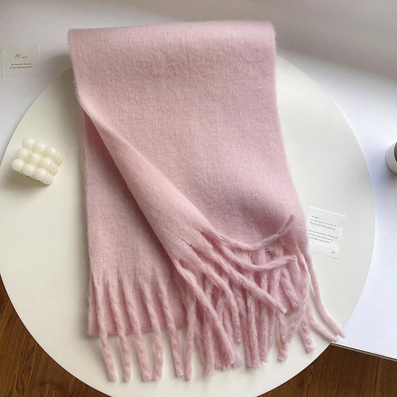 Sciarpa da donna spessa e soffice in stile coreano: Colore Solido, Imitazione Cashmere, Scialle Caldo da Collo Versatile per Autunno/Inverno 2023.