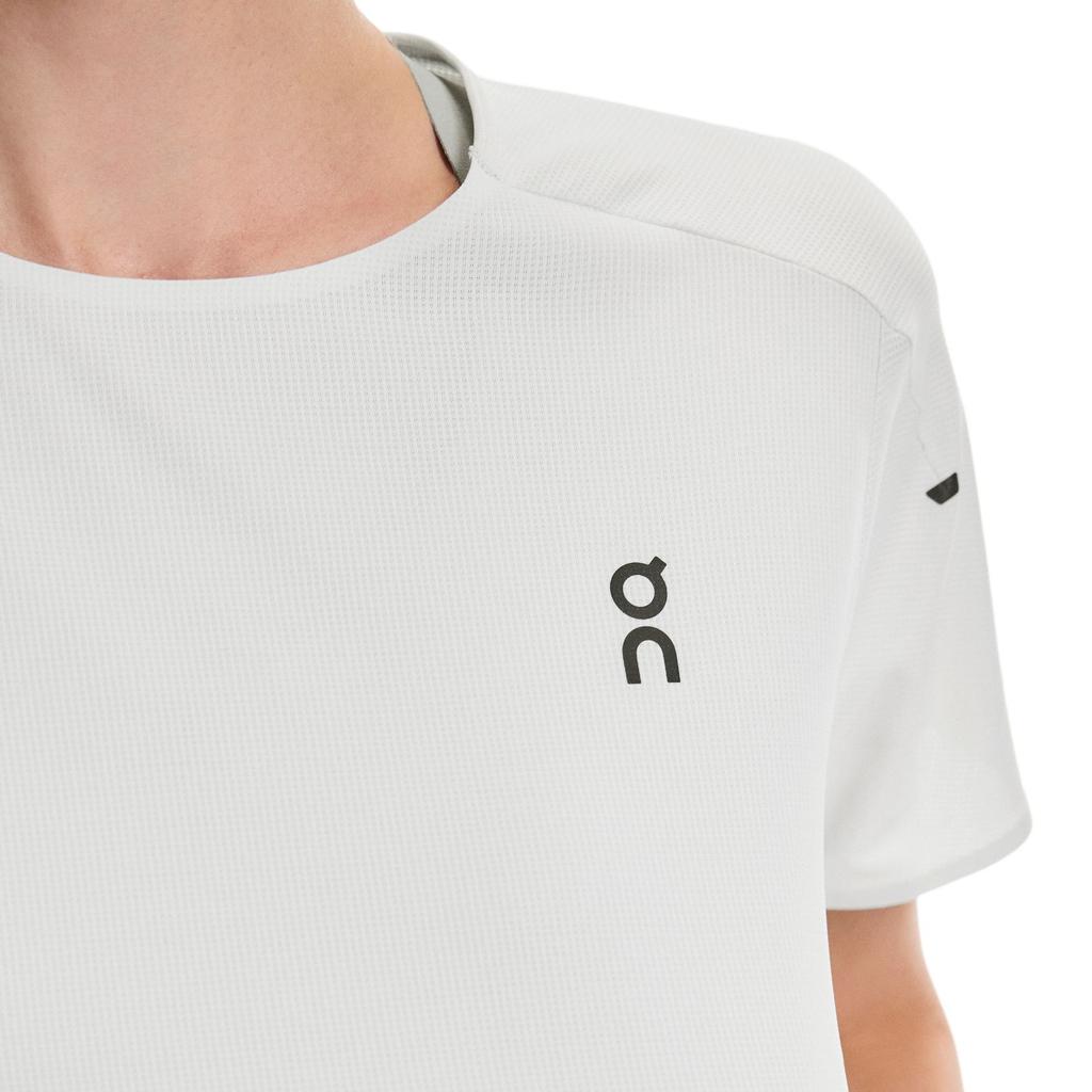 On Performance Round Neck Slim Fit Breathable Short Sleeve T-Shirt Women Tops 1WE10314415