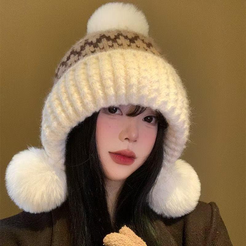 Bonnet Tricoté Rétro Style Îles Féroé pour Femmes Chapeau Chaud Automne Hiver Polyvalent Mignon Chapeau Oreilles Protection Pompon
