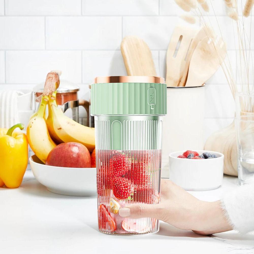 

Smoothies Blender Cup USB Rechargeable Electric Blender Portable Automatic Juicer