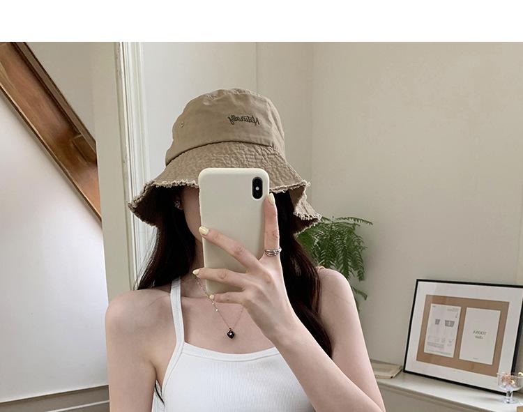 Chic Waist-Cinching Ruched Halter Top - Sexy, Slim-Fitting Summer Arrival