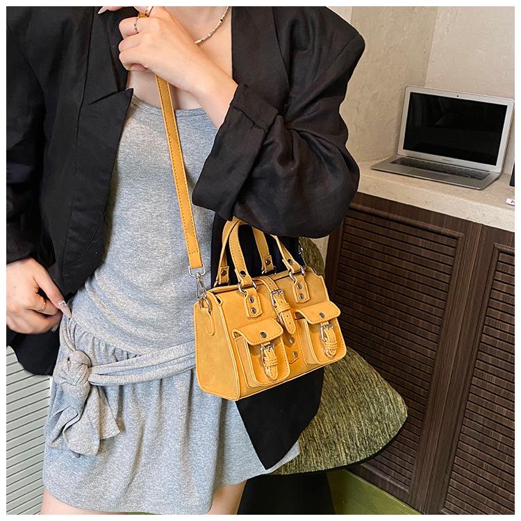 Spice Girl Locomotive Wind Handbag Women's New Trend Versatile Messenger Bag Personalized Shoulder Bag