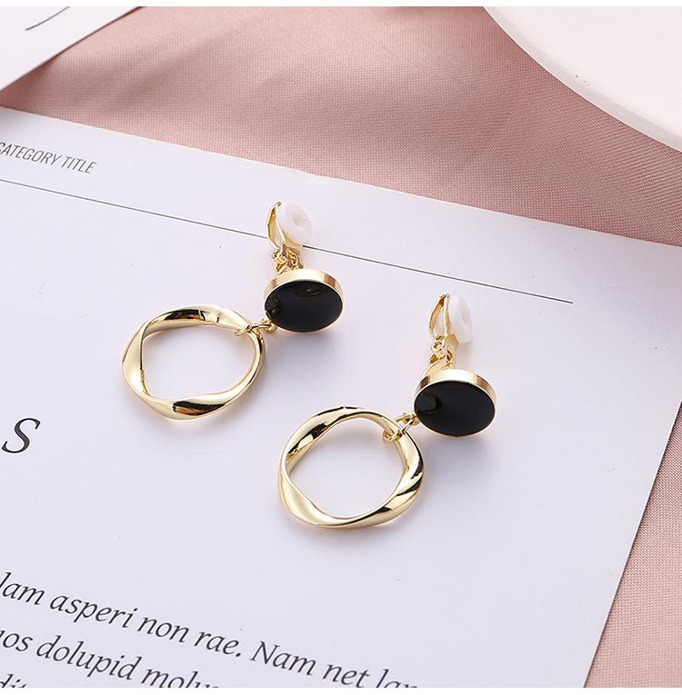 Light, High-end Earrings, Trendy Earrings, Retro Temperament Earrings
