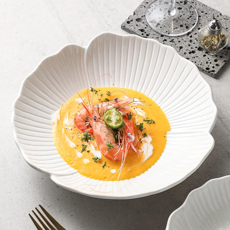 Elegant Ceramic Dinnerware
