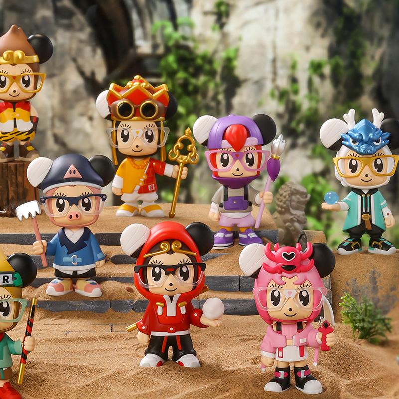 New POP MART Little Mouse Mousylittle Dream Chaser Hip Hop Collection Mystery Boxes Single Mystery Box/Full Box 12 Pcs 210900297