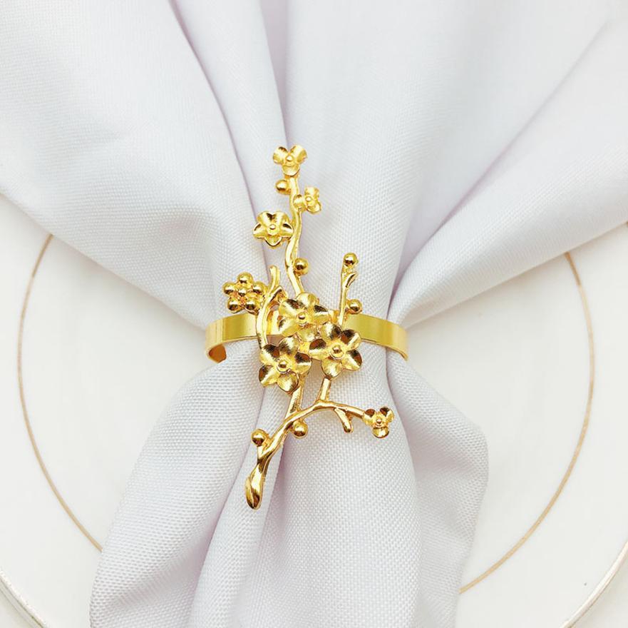10pcs/lot New Plum Blossom Napkin Ring Metal Napkin Buckle Restaurant Napkin Ring Ring Stand Wedding Party Table Decoration