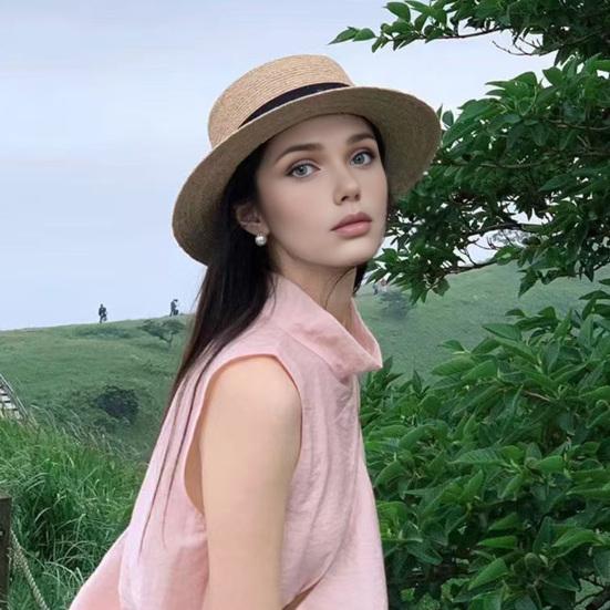 French Style Straw Hat with Large Brim Ribbon Decor Foldable Sun Protection Hat Summer Beach Travel Vacation Hat