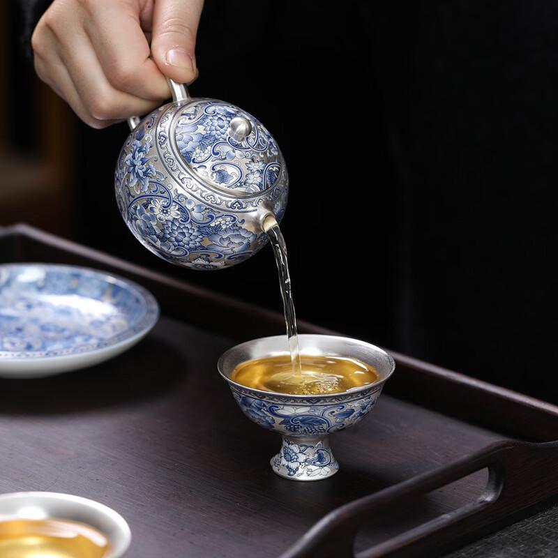 Portable Blue and White Ceramic Tea Set