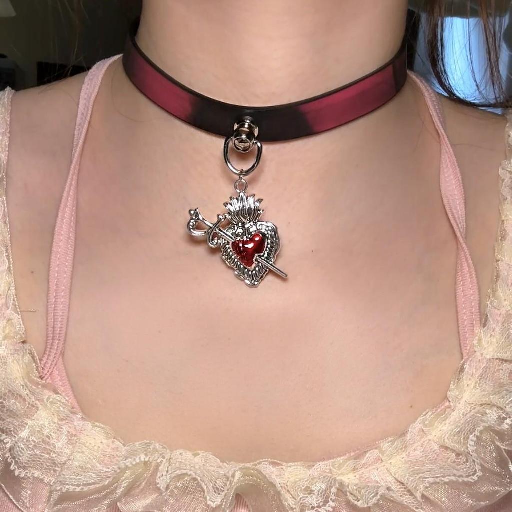Chique Pittige Meisje Leren Bel Choker Ketting – Uniek Minderheidsontwerp