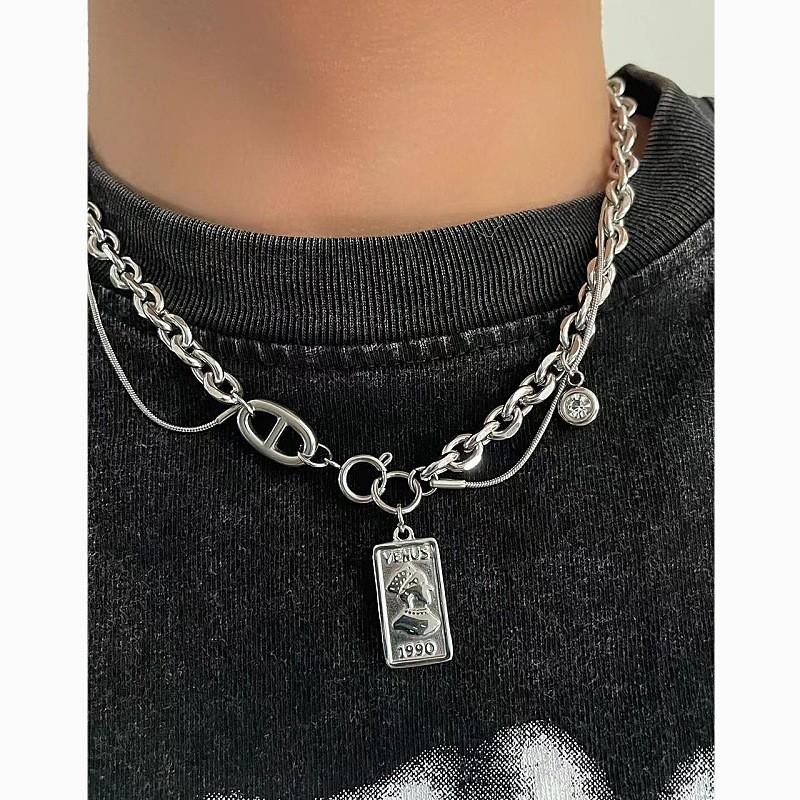 Retro Titanium Steel Collar Chain Jewelry For Unisex Art Inspired Design