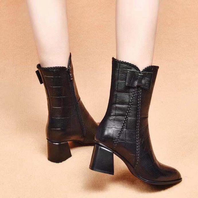 Pointed fashion women's boots autumn and winter new bow-embossed cowhide thick heel side zipper women's leather boots