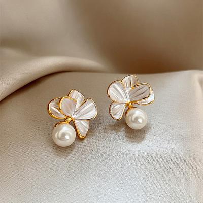 Öltropfen Perle Blume Ohrringe Retro Temperament Stecker Ohrringe Nische Leichter Luxus High-End Ohrringe Frauen
