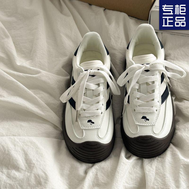 Niche Retro Women's Summer New Breathable Little White Shoes Versatile Casual Board Shoes Tide