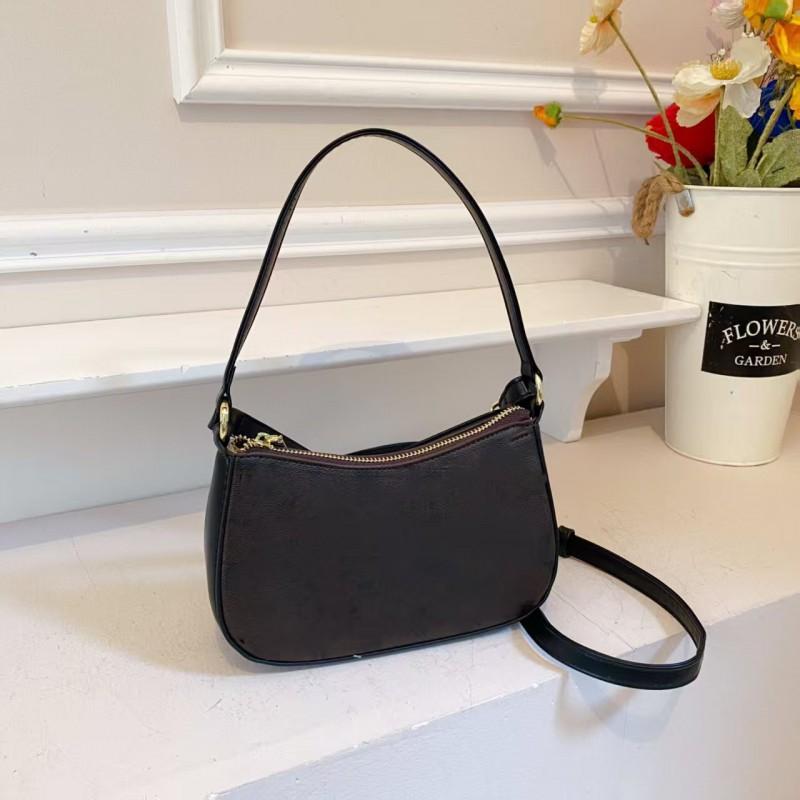 2025 Winter Womens PU Shell-shaped Crossbody Bag With Zip Stitched Detail Medium Size Daily Use