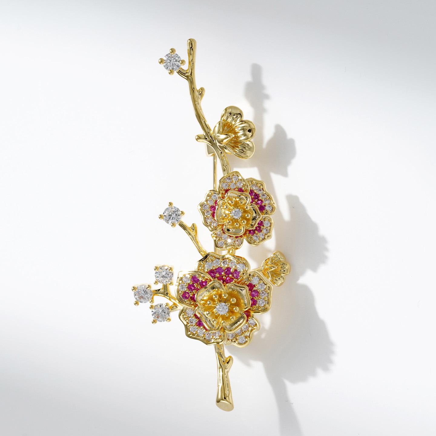 Bo Xin Yun Fashion Pastoral Style Copper  Gold Plated Zircon Plum Blossom Brooch Cardigan Accessory
