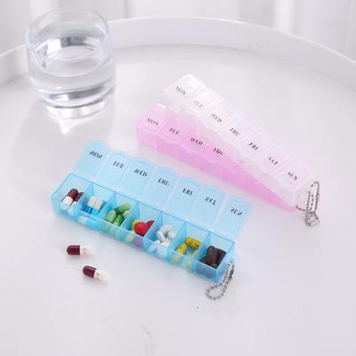 Pilulier Transparent Anti-Poussière Facile à Transporter Bonne Étanchéité Haute Durabilité Stockage des Pilules Matériau PP 7 Grilles Boîte de Rangement de Pilules Conteneur Transparent pour Comprimés