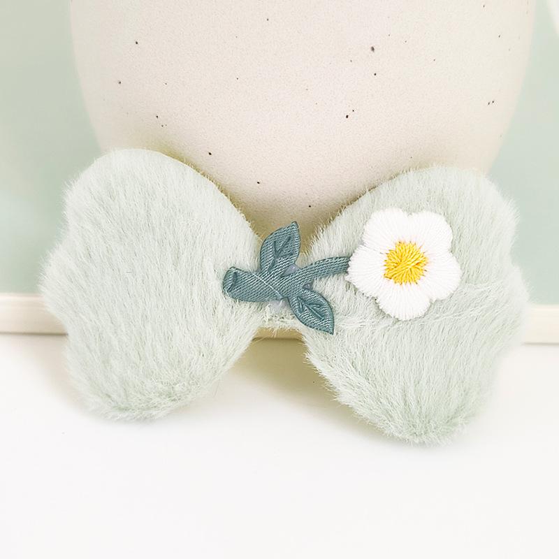 Women s Decorative Accessories: Embroidered Cartoon Flower Bowknot Fabric Patches for Clothing, Shoes, and Hats.