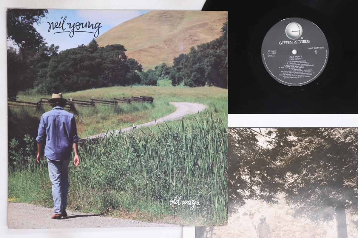 

LP Record NEIL YOUNG - Old Ways 28AP3071 GEFFEN 1985 Japan Rock Used