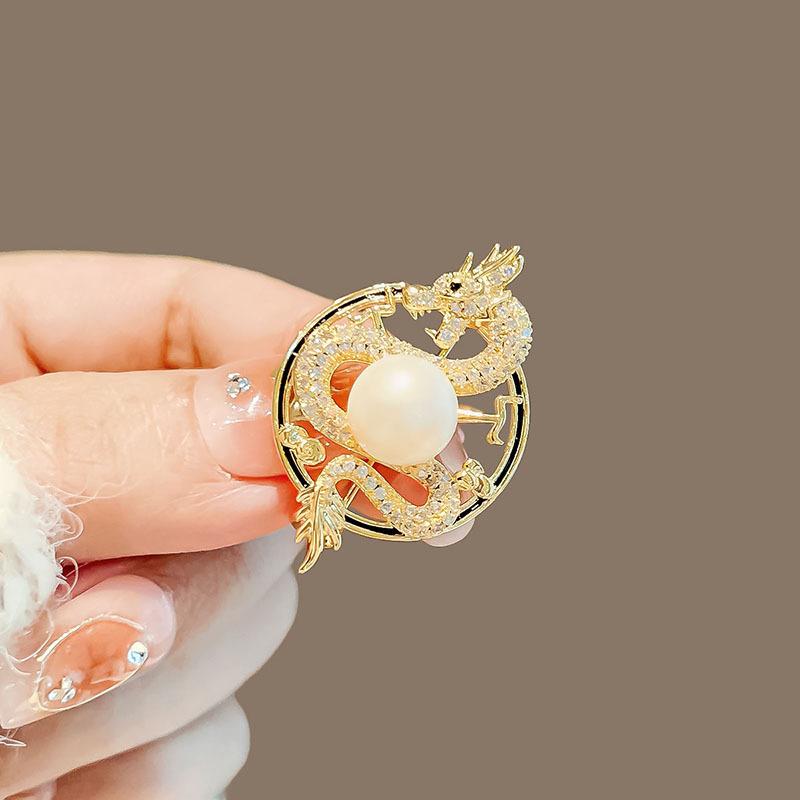 High-end Chinese Zodiac Dragon-shaped Brooch, National Trend Brooch, Summer Anti-glare Clasp, Personalized Brooch