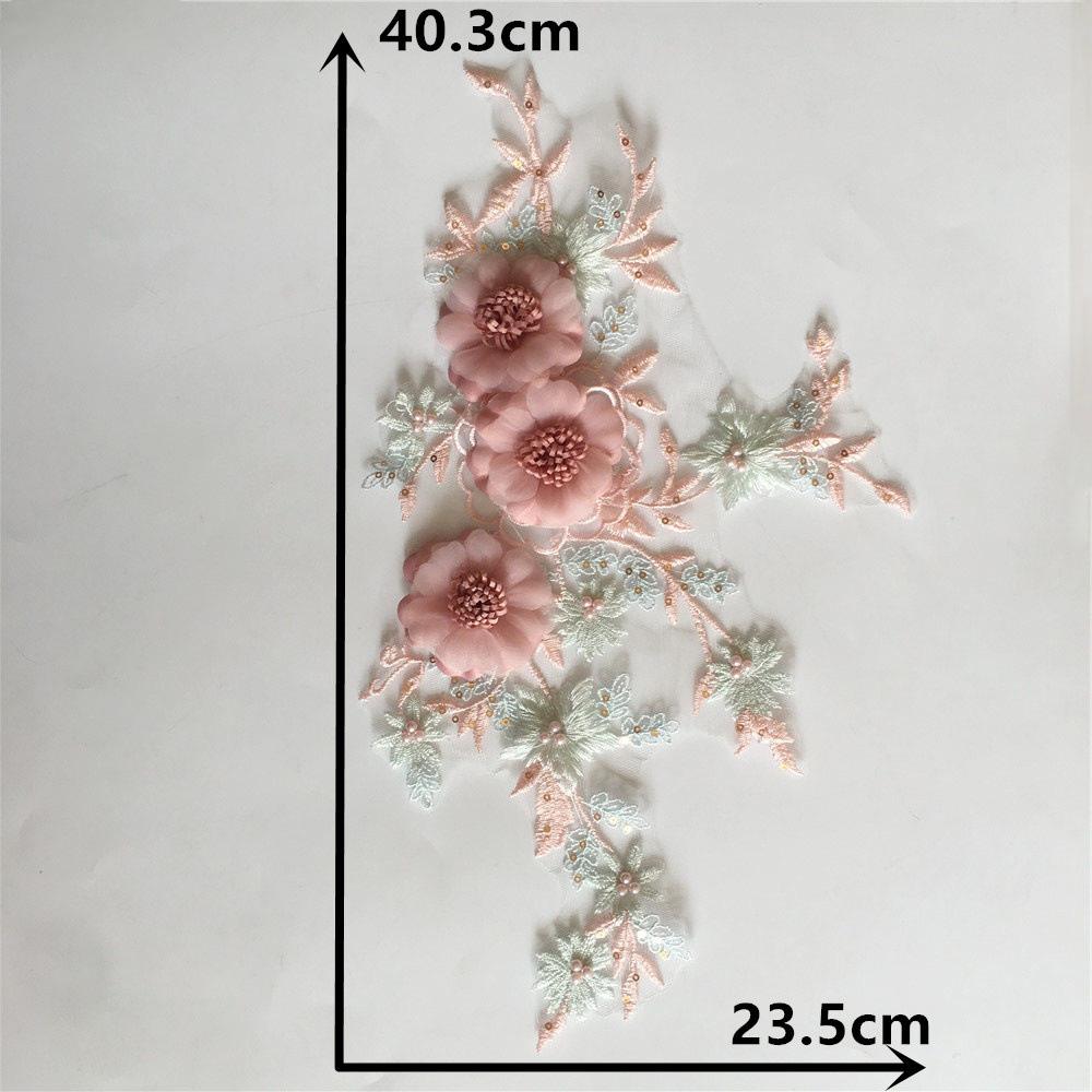 

Вышитая кружевная нашивка-декаль Сделай сам Декоративный трехмерный цветок Мода Женская одежда Декоративное кружево с жемчугом и бисером Динг Style 1546 (1 piece)