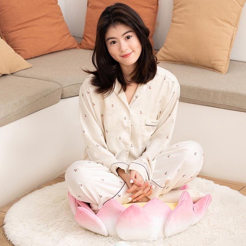 Cuscino Peluche Fiore di Loto Per Buona Fortuna e Comfort