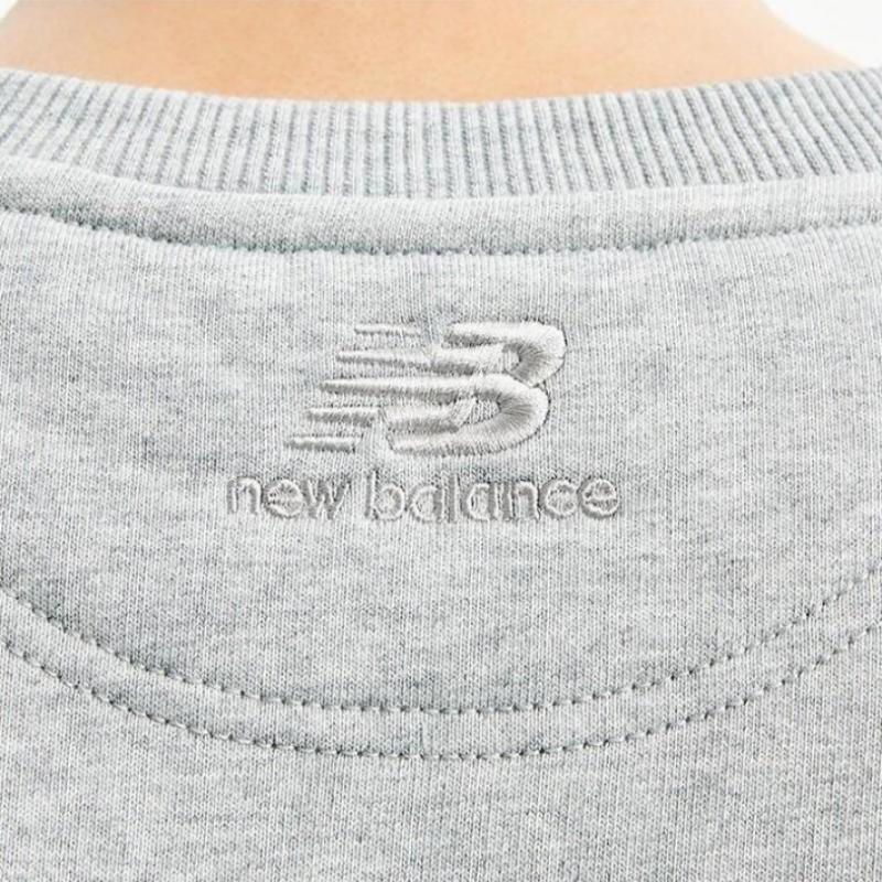 New Balance Unisex Nbsc Brushed Sweatshirt Nbncd41823