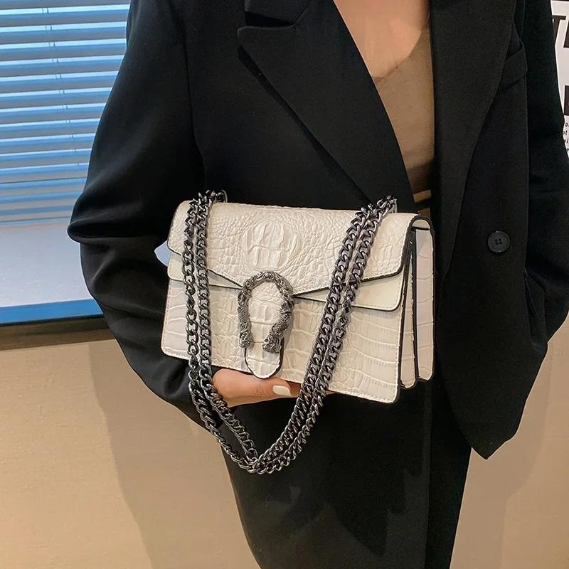 Luxury Handbags Crossbody Shoulder Bag for Women Snake Printed Leather Evening Clutch Chain Strap Purse