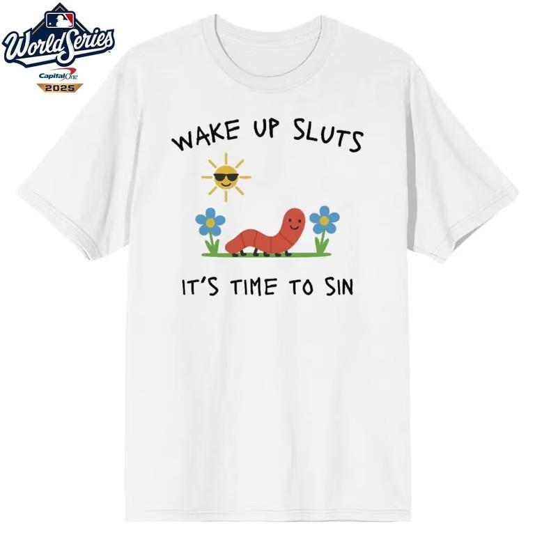 Проснись, шлюха, время грешить Футболка Унисекс Футболка S