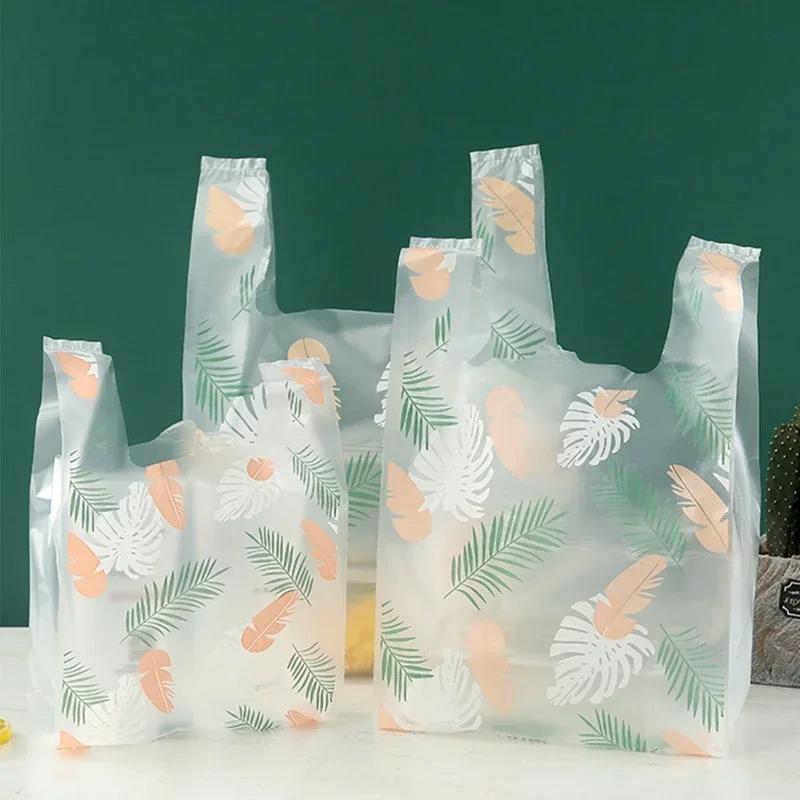 

50 шт., цвет фруктов, пакеты с толстыми ручками 0,05 мм, 0,05 мм, пластиковый жилет с милым мультяшным узором, упаковка для напитков, упаковка на вынос, сумка для покупок с маленькими напитками 32x52x16cm