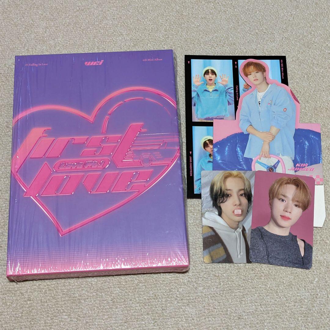 

[USED] WEi 4th Korean Mini Album with Junso Trading Card