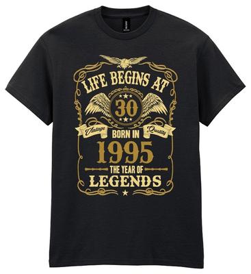 Das Leben beginnt mit 30 Herren Geburtstags-T-Shirt Geboren 1995 Legenden 30. Geschenk Goldener Text