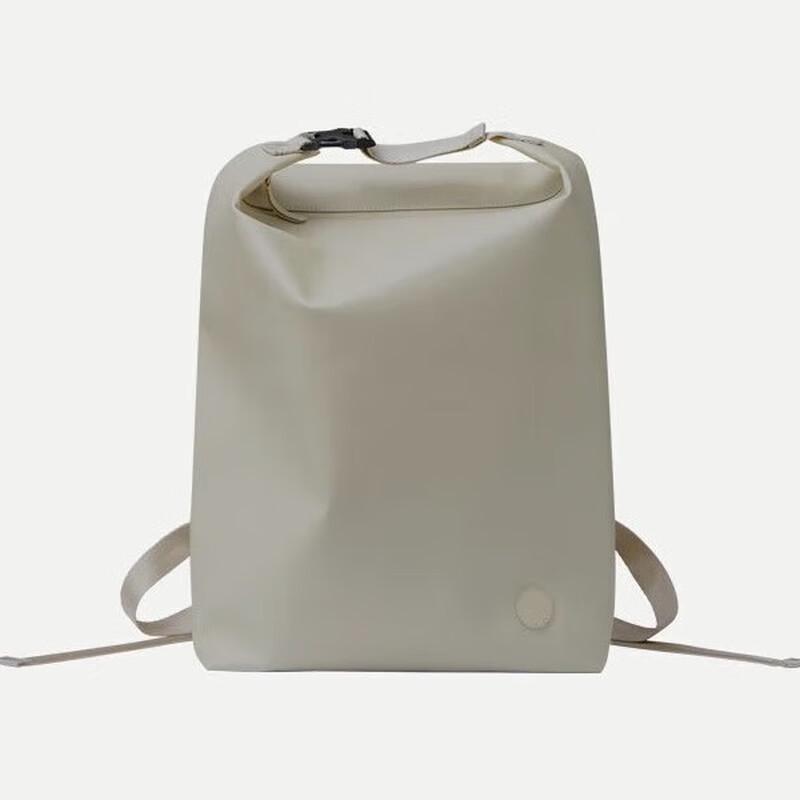 ITOCOSMOS 12L 14-inch Borderless Microfiber Backpack