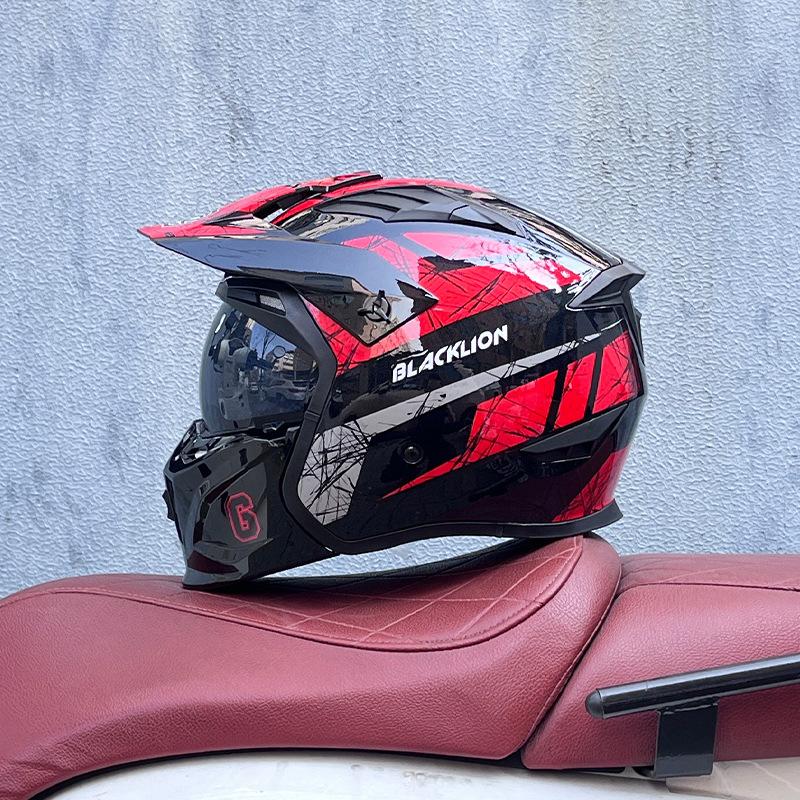 Street Fighter Motorcycle Helmet Men's and Women's Full Helmet Four Seasons Locomotive Retro Detachable Combination Helmet