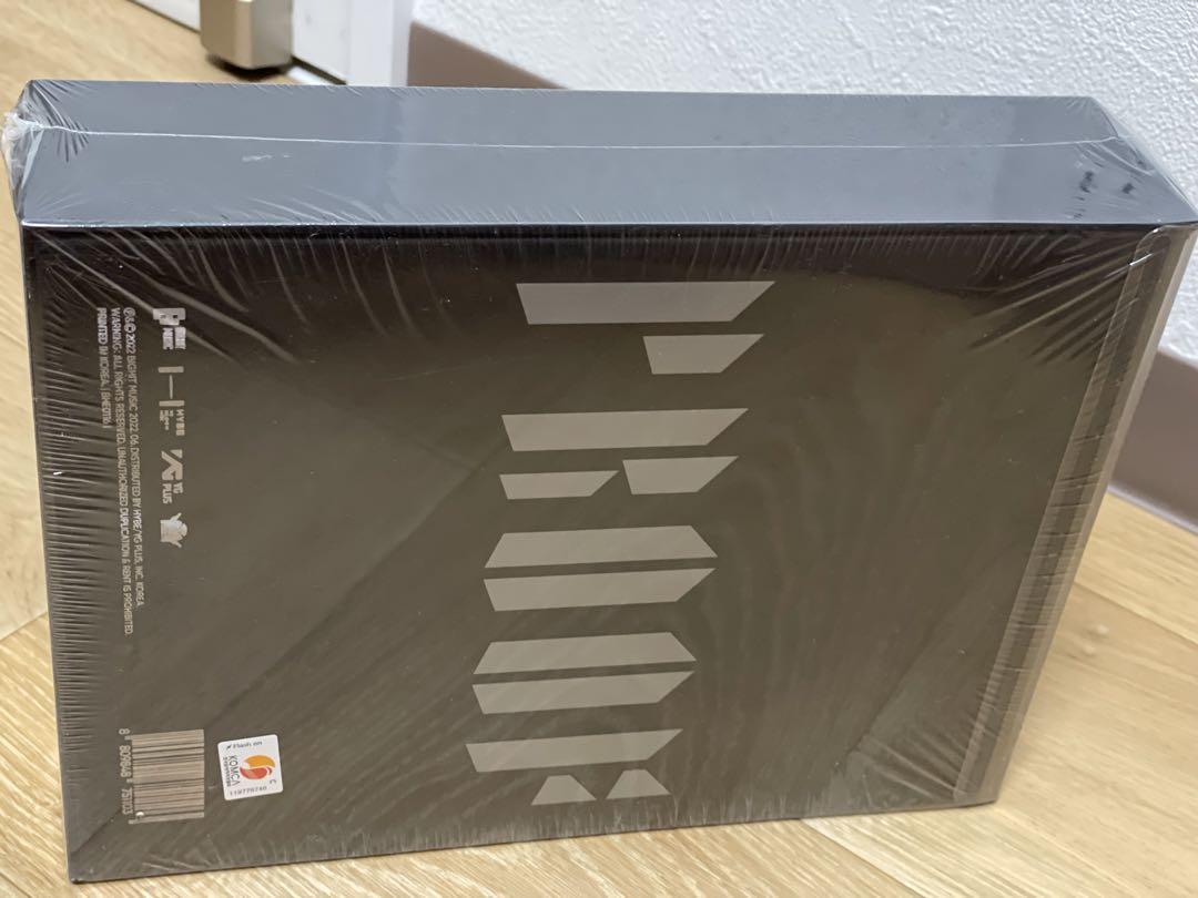 

[Б/В] Альбом BTS PROOF