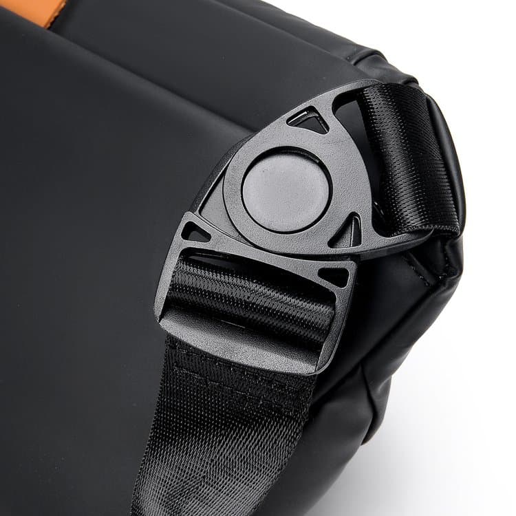 New men's messenger bag breast bag