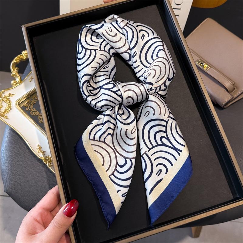 Fashion New Luxury  Silk Square Scarf Floral Women Neck Scarves Hair Bandana Headkerchief Shawl Wrap Hijab Echarpe