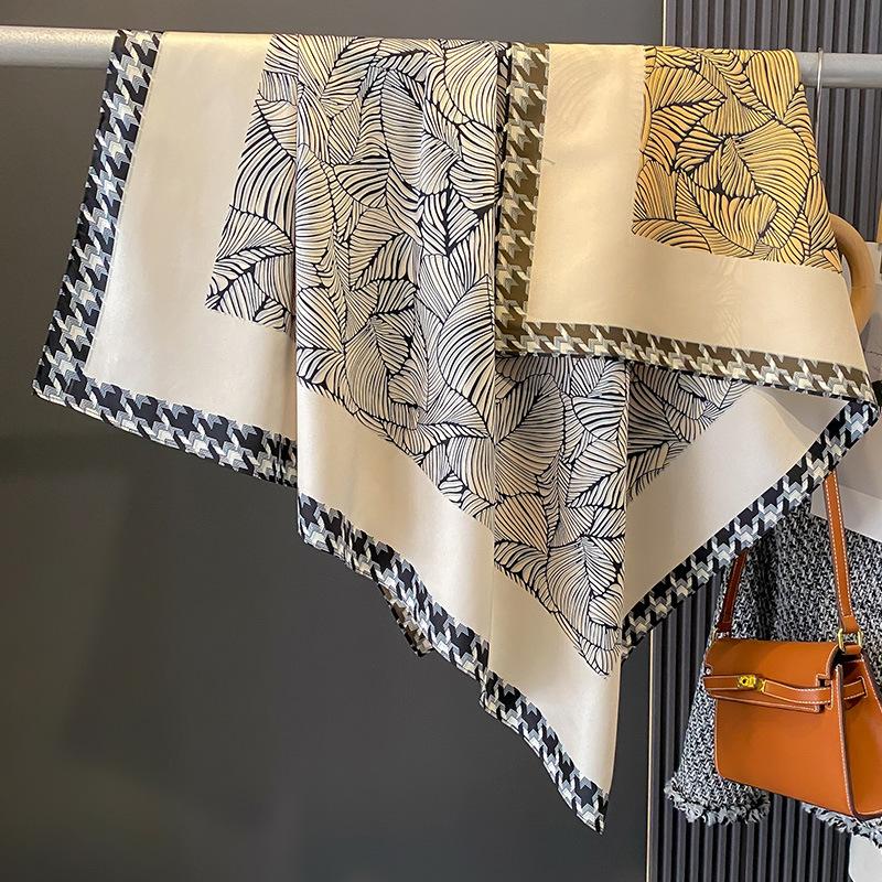 90×90Cm Retro Double-Sided Printed Scarf Neck Scarf High-End Fashion Age-Reducing Silk Scarf Fashionable Scarf With Shawl
