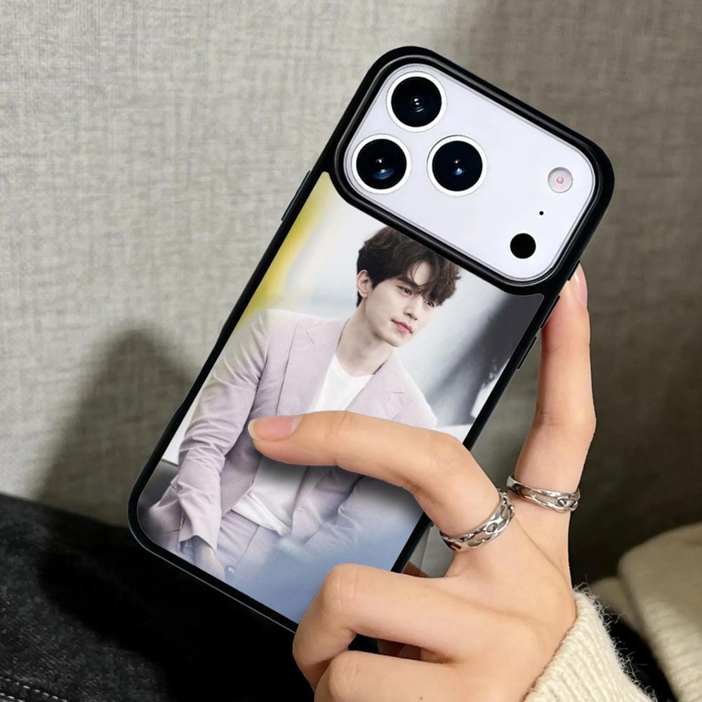 Capa Case for iPhone 17 Air 16 Pro Max 15 Plus 11 13 Mini 14 12 Back Phone Cover Korean actors Lee Dong Wook