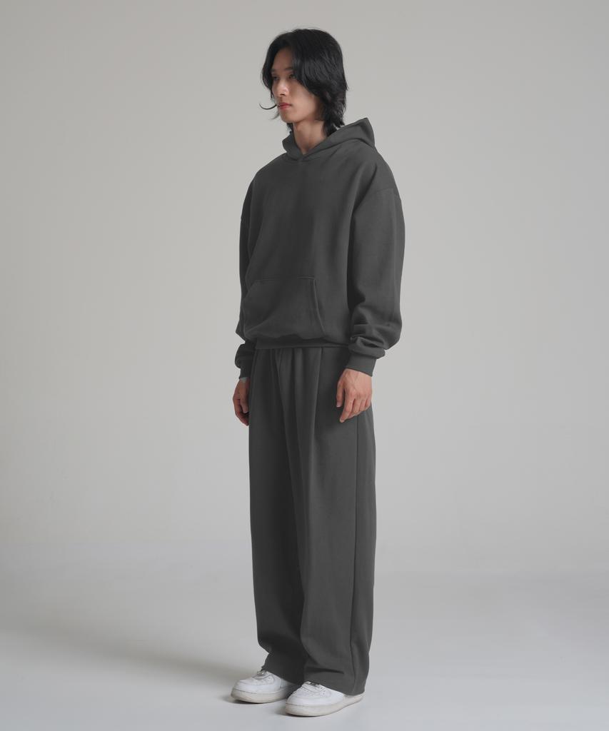 Noming One-Pleat Wide Sweatpants - Charcoal