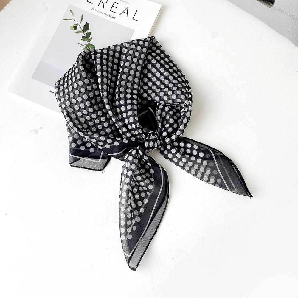 Temperament Silk Scarf Square Scarf Women's Soft Xili Yarn Versatile Scarf Sun Protection Neck Covering Scarf Cashew Nut Square Scarf Thin Scarf
