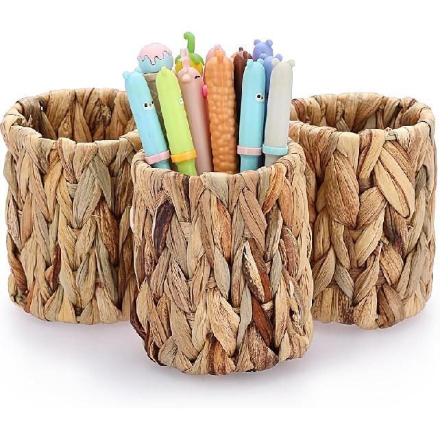 BTSKY 3 Pack Water Hyacinth Pencil Holder, Handmade Wicker Pen Cup Makeup Brushes Holder, Pen Pencil Cup Organizer Chic Woven Desktop Accessories Pen Cylinder