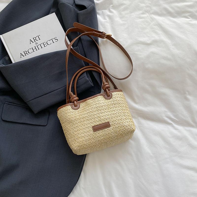 

Spring and summer vacation beach wind woven bag portable messenger bag 2025 new foreign gas rope knot vegetable basket bag woven bag хаки