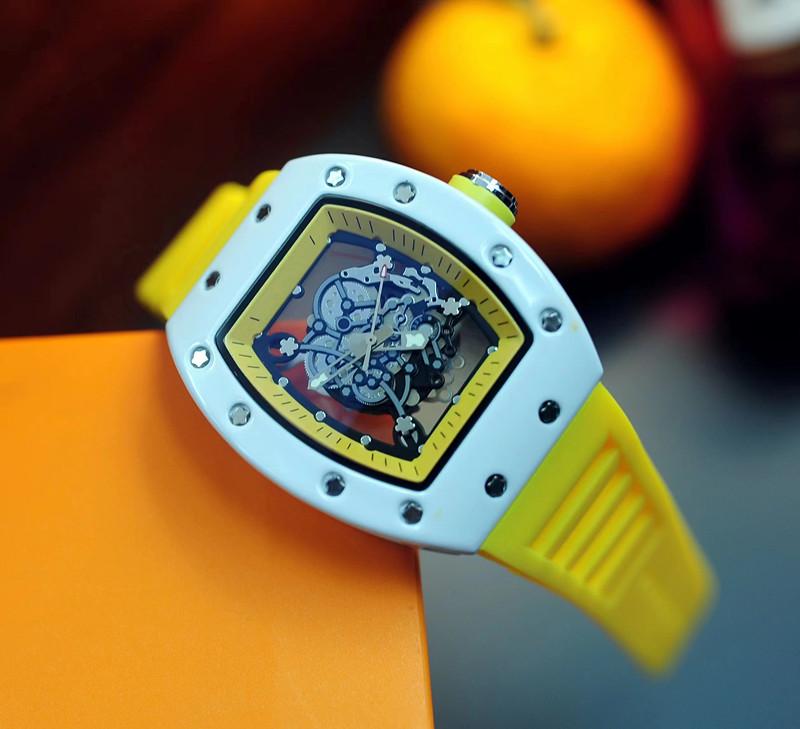 Wangr Unisex Transparent Hollow-out Wristwatch