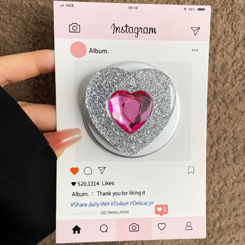 Creative Rhinestone Heart MagSafe-Compatible Magnetic Bracket with Strong Suction and Retractable Airbag