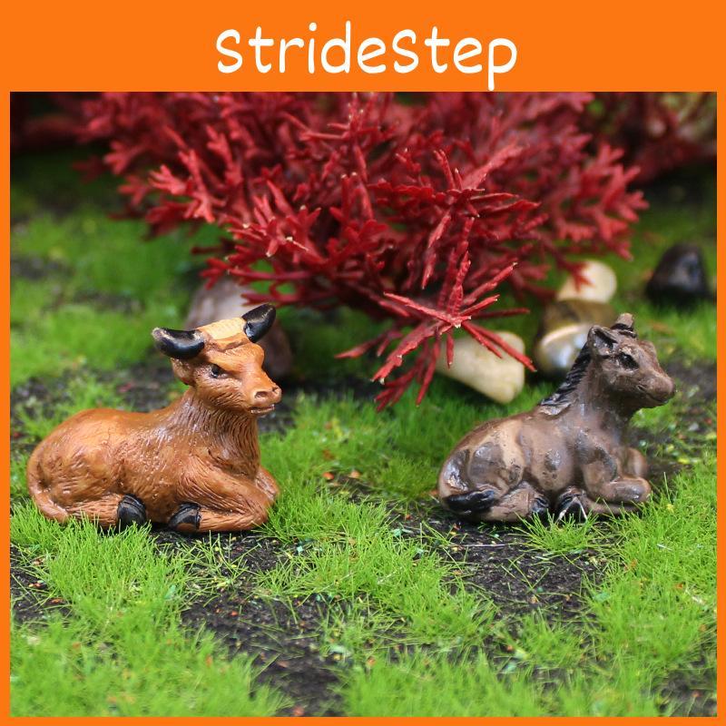 Animal Horses Cattle Resin Art Piece For Event And Holiday Celebrations