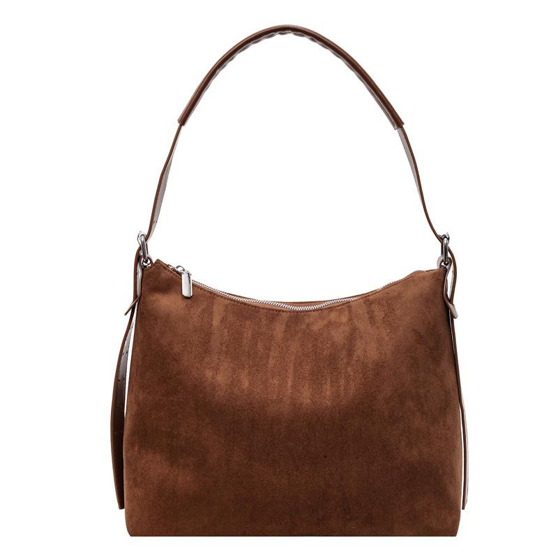 Large capacity underarm bag women's 2025 new fashion retro commuter suede shoulder bag casual tote bag