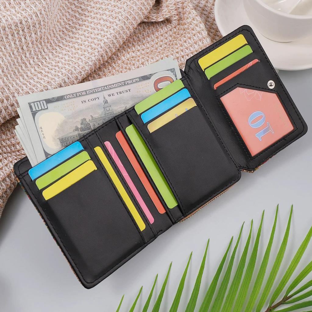 Fashionable Retro Short Wallet Multifunctional And Versatile Card Holder, Ready To Go Out And Grab The Bag Together